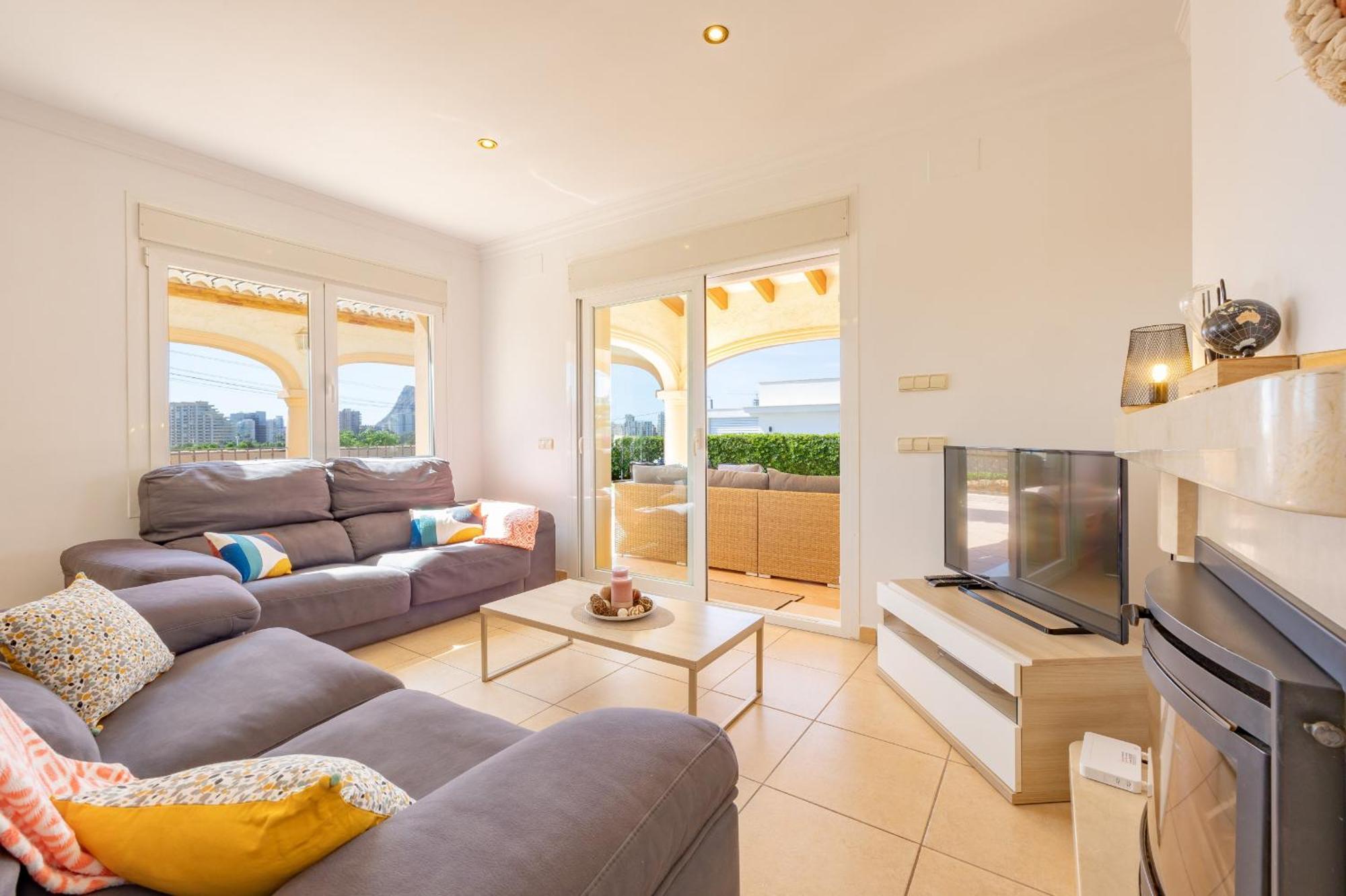 Villa Almendros - Plusholidays Calp